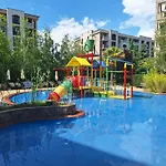3 With Poolview In Cascadas Апартамент *