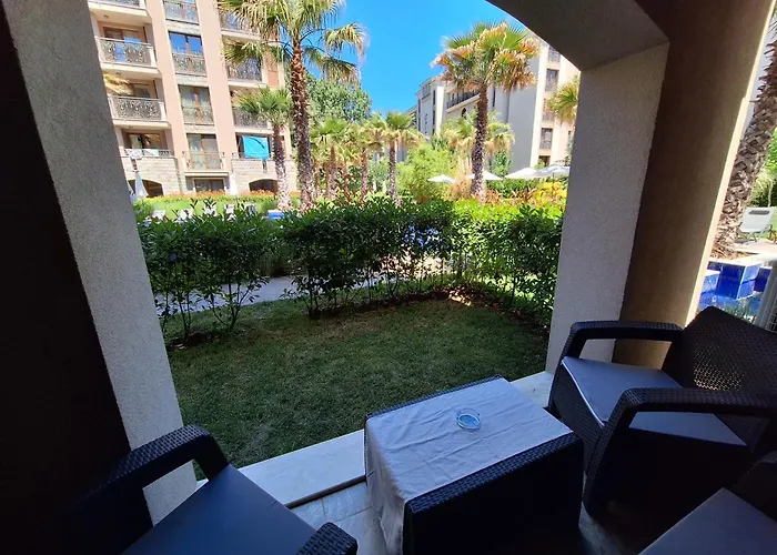 3 With Poolview In Cascadas * Słoneczny Brzeg