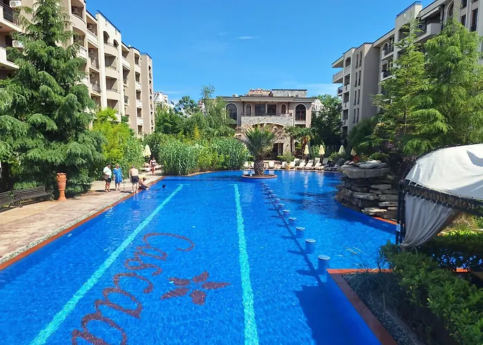 3 With Poolview In Cascadas * Słoneczny Brzeg