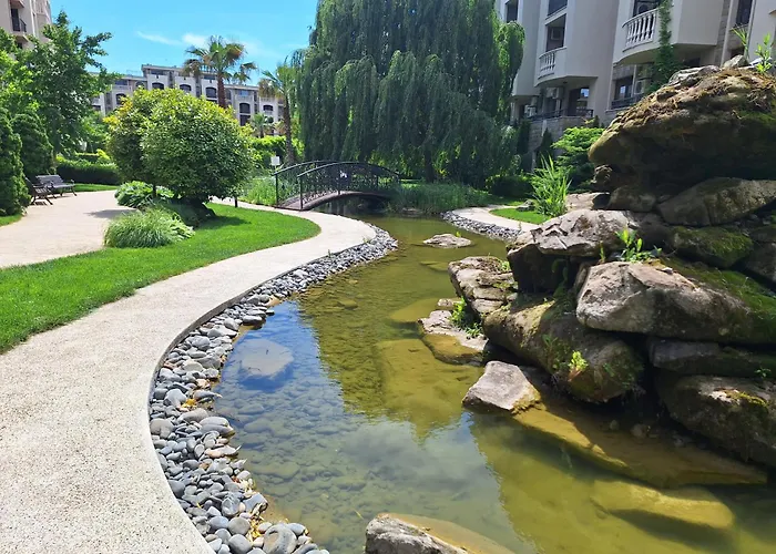 3 With Poolview In Cascadas Słoneczny Brzeg